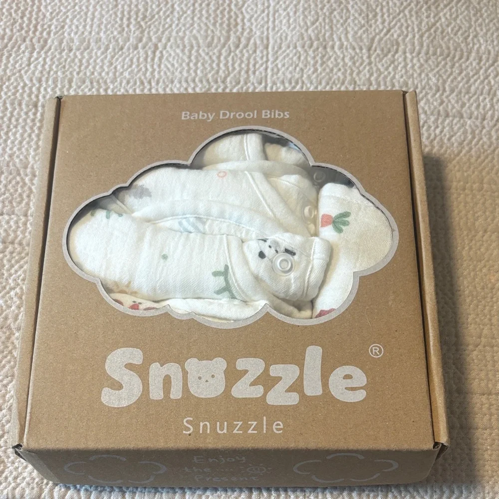 Cream Baby Drool Bibs - Soft Cotton 6 pieces. New in box.